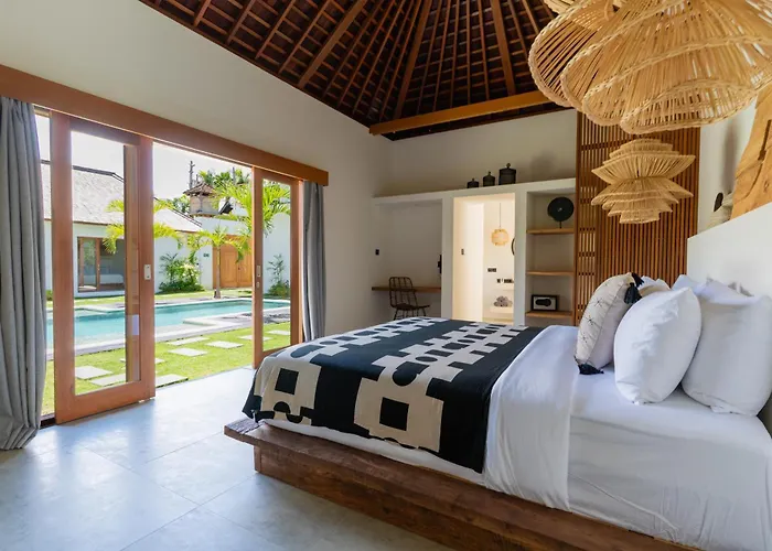 Sora By Alfred In Bali Villa